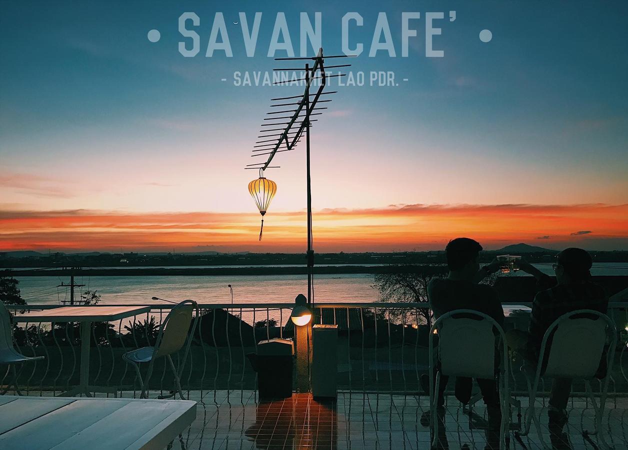 Savan Cafe Hostel Savannakhet Exterior photo